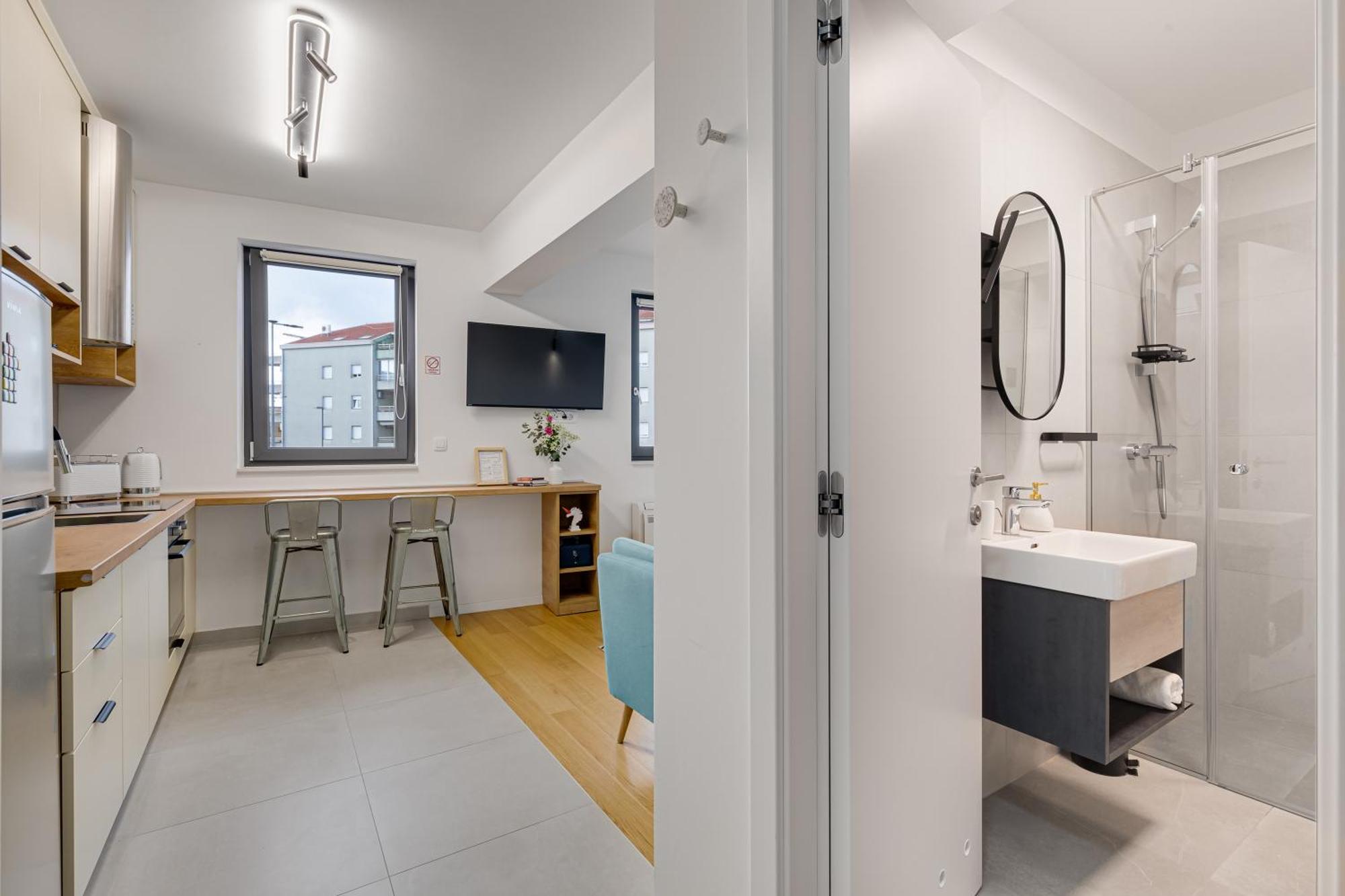 Tres Fenestras Zadar - Private Parking Apartment ภายนอก รูปภาพ
